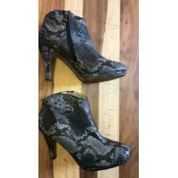 PUMPS SLANGENPRINT MT 41 Merk SUN & SHADOW