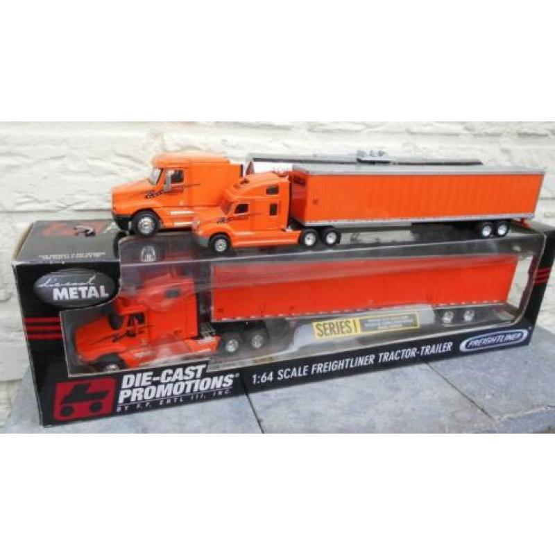 '2X Schneider Freightliner Tractor Trailer 64 ERTL Matchbox