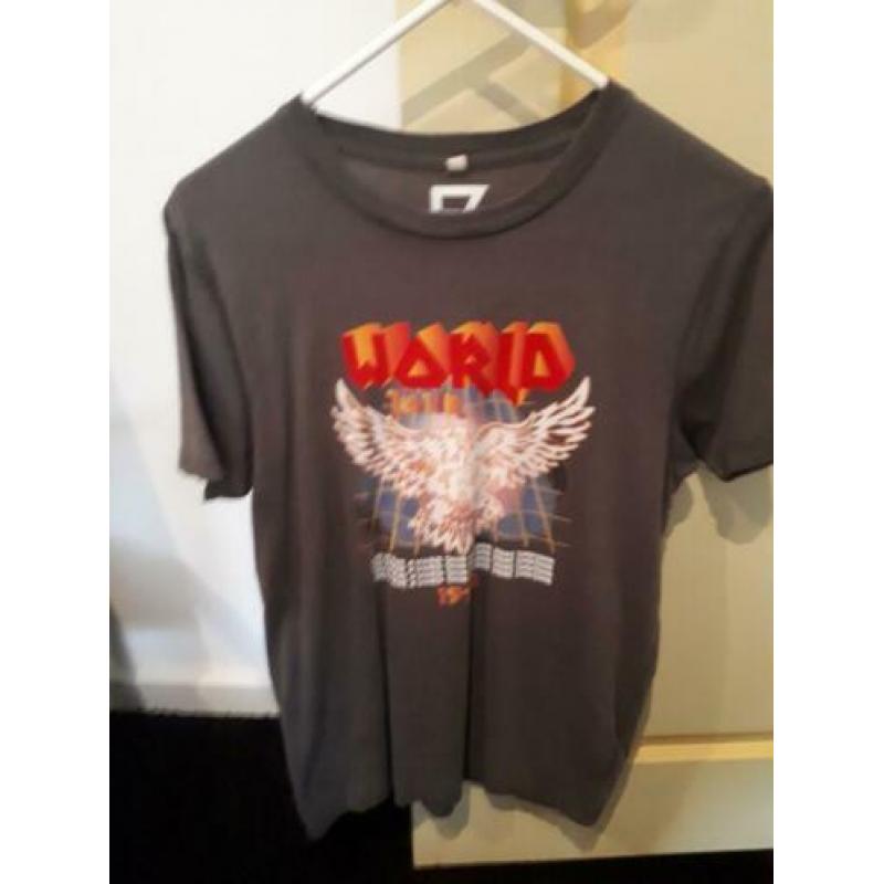 Grijs world of the tour shirt van Esthrz maat xs
