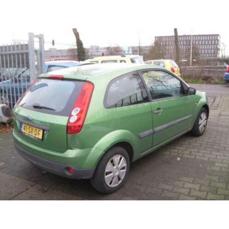 Ford Fiesta 1.3-8V Style st bekr cv airco elek pak nap apk