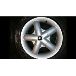 Set Volvo 240-740-940 wielen