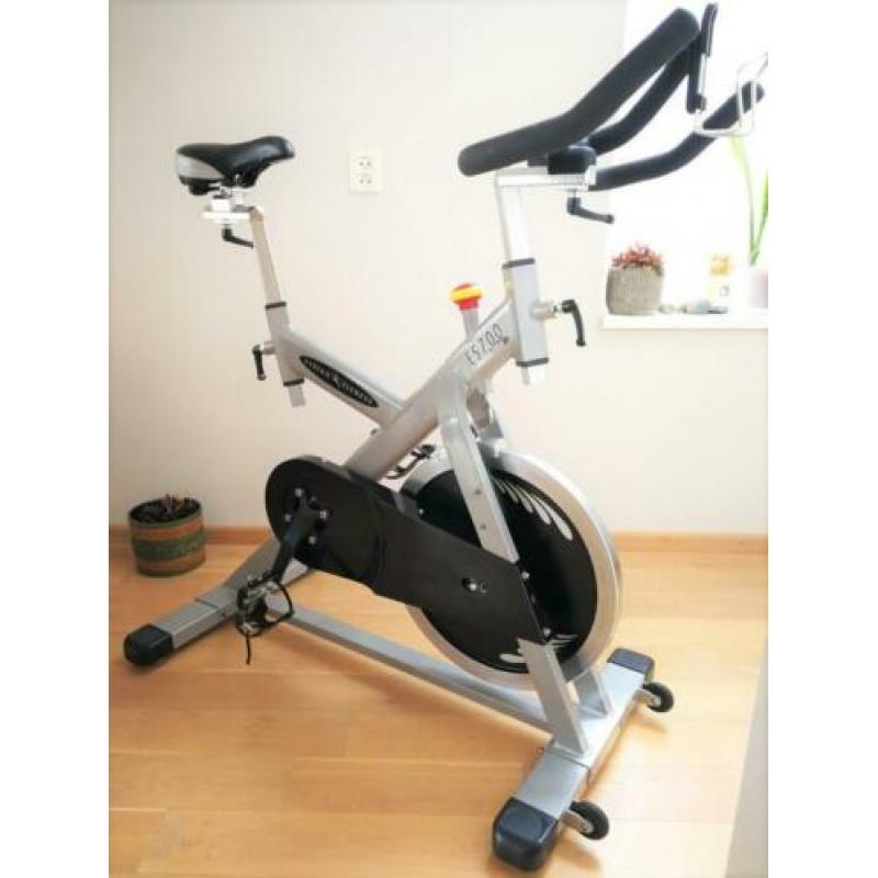 Hometrainer/ Spinningbike / spinningfiets / Spinbike /