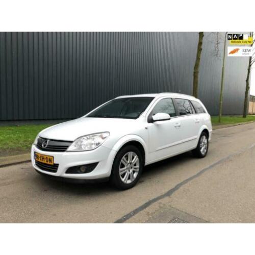 Opel Astra Wagon 1.6 Executive Nieuwe apk, Navigatie, Climat
