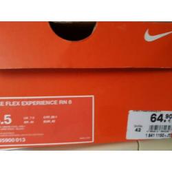 Nike schoenen maat 42
