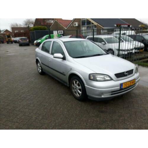 Opel Astra 1.6 Njoy SCHADE AUTOMAAT 71658km (bj 2003)