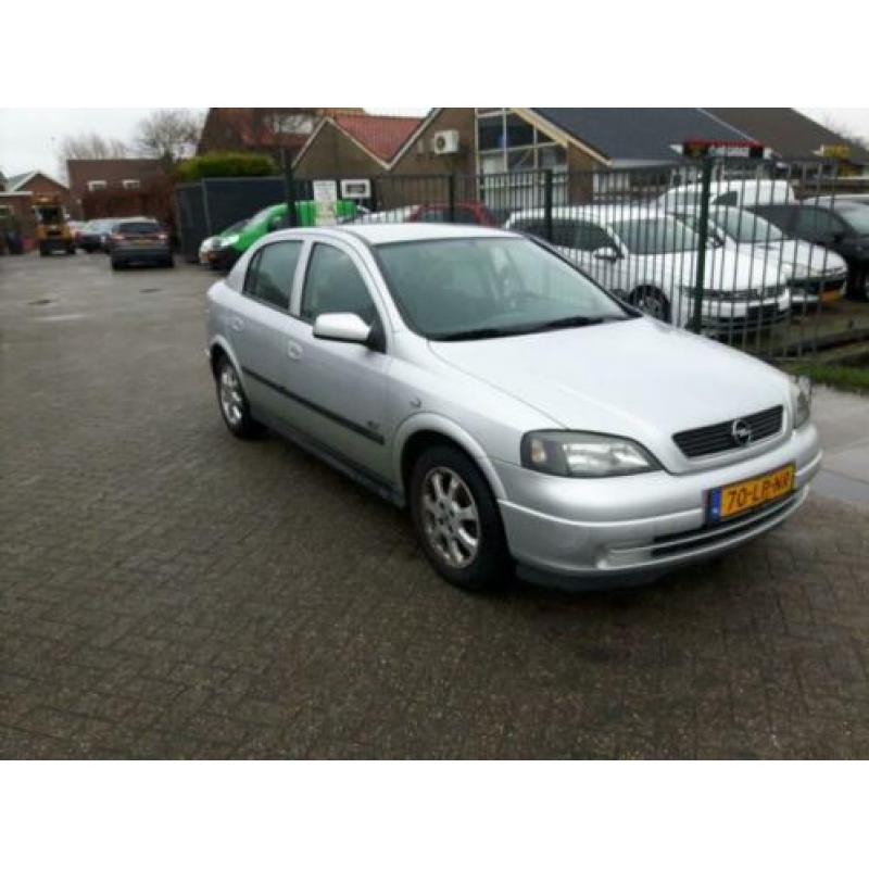 Opel Astra 1.6 Njoy SCHADE AUTOMAAT 71658km (bj 2003)