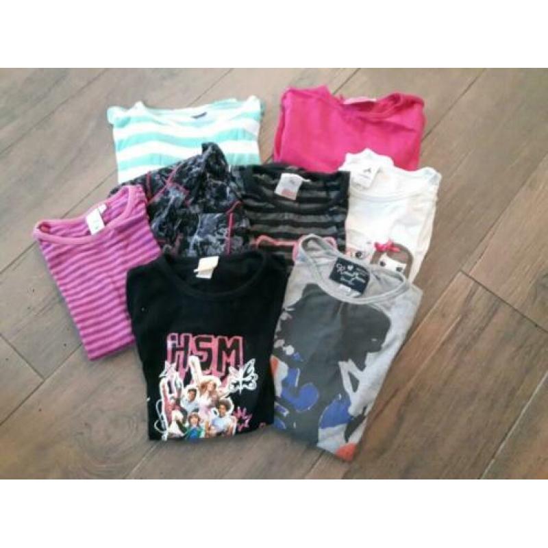 Pakket meisjes kleding maat 122/128 25-delig