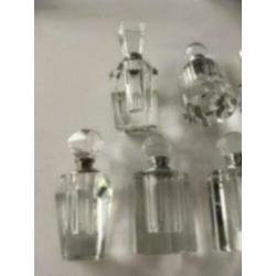 8 x kristallen parfumfles 7/ 9,5 cm hoog