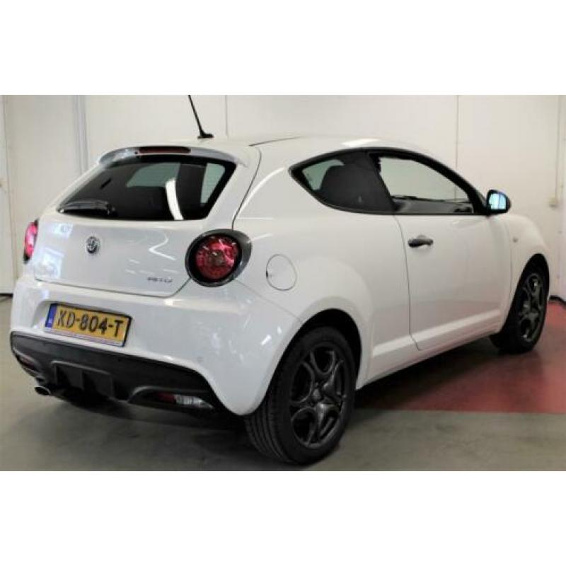 Alfa romeo MITO 1.4 SUPER U-CONNECT NAVIGATIE PARKEERSENSORE