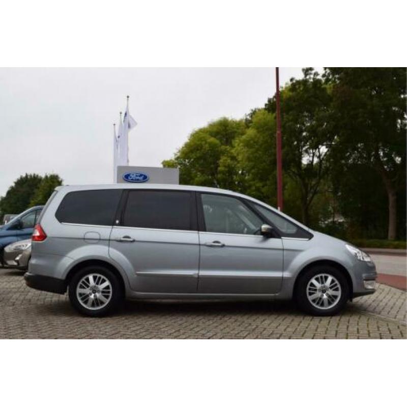 Ford Galaxy 2.0-16V Ghia Limited 7 pers. | Trekhaak | Dealer