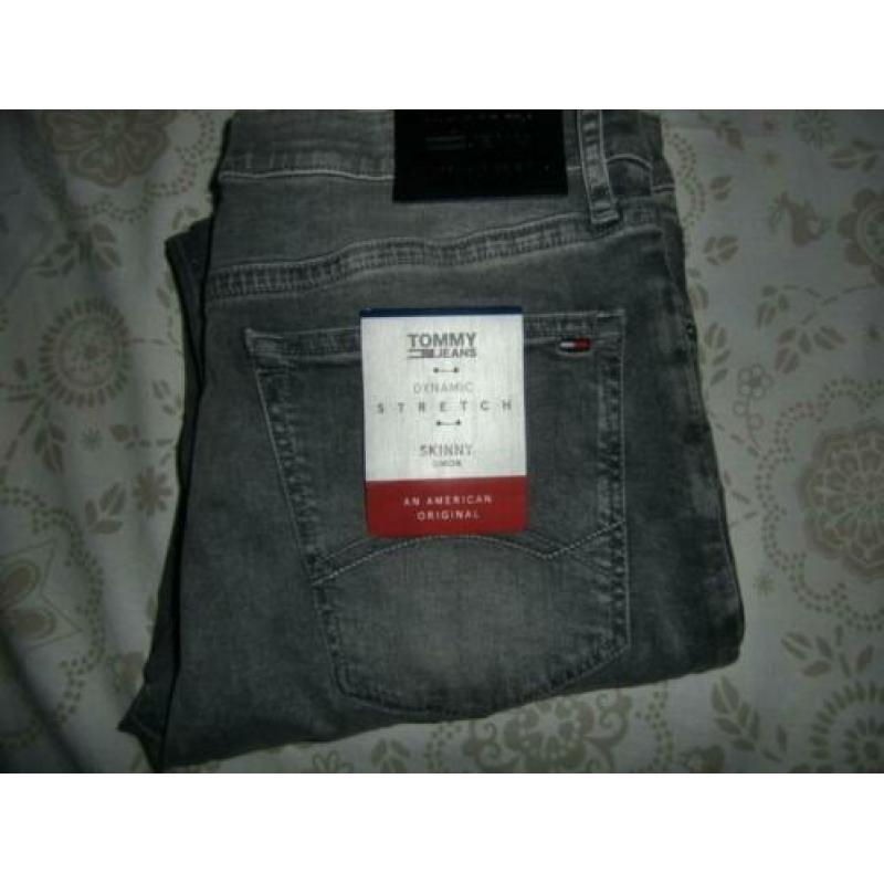 Nieuw Tommy Hilfinger jeans maat 34-32 grijze broek.