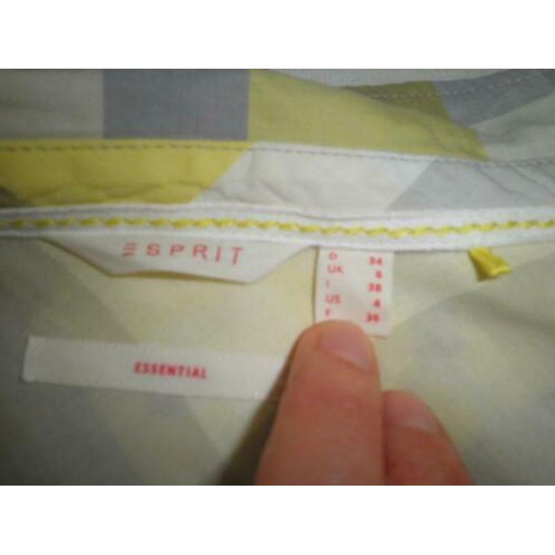Blouse van Esprit maat XS (34) geel grijs geblokt NIEUW