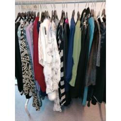Partij/pakket dames kleding maat 42 t/m 54/56