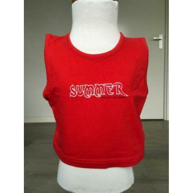 D-ZINE crop top / kort shirt rood mt 110 / 116 netjes ZD