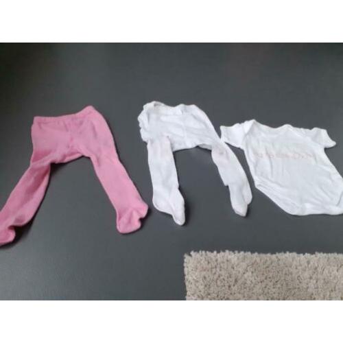 2 maillots en een leuke romper voor baby's