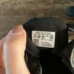 Adidas sneakers schoenen maat 21 zgan
