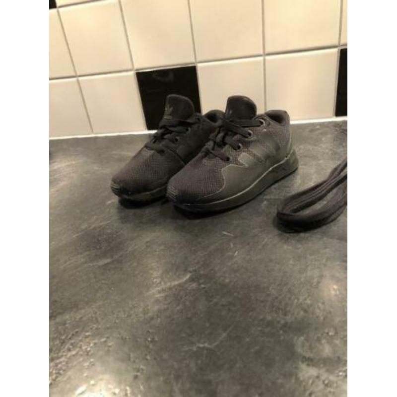 Adidas maat 23