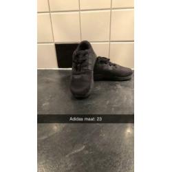 Adidas maat 23