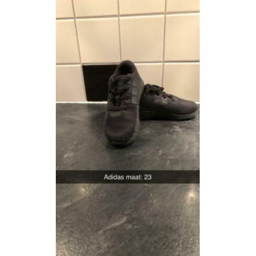 Adidas maat 23