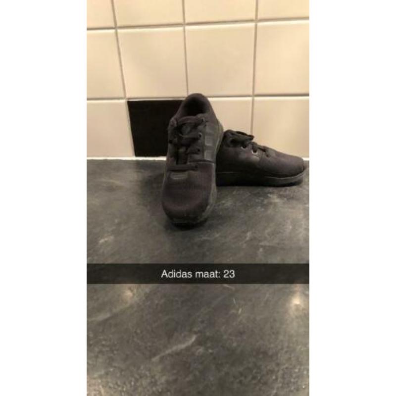 Adidas maat 23