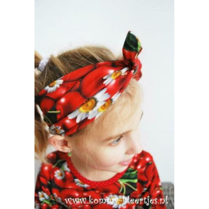 Jurkje rood kersen madeliefjes 98 104 110 116 NIEUW