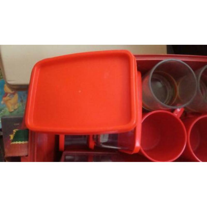 kampeer picknick set van Gio-style oranje. jaren 70
