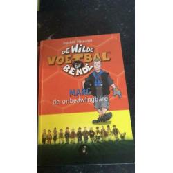 De wilde voetbalbende 3 delen nieuwstaat