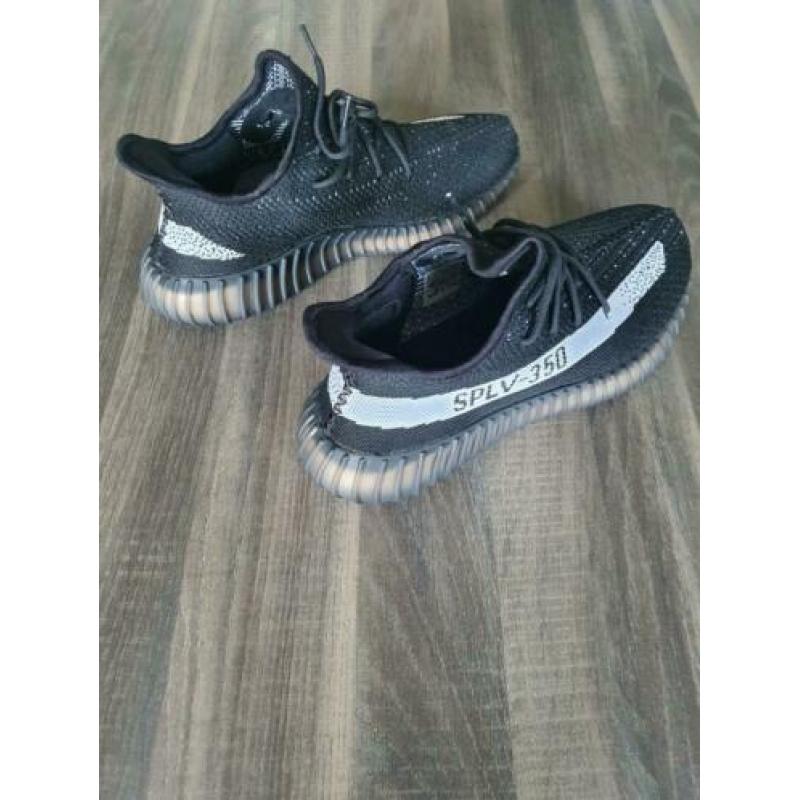 Adidas Yeezy