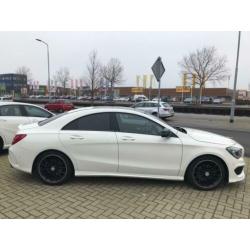 Mercedes-Benz CLA-klasse 180 Ambition AMG NIGHT PAKKET (W028