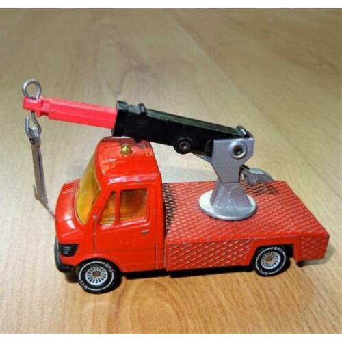 Mercedes 208 Tow truck, Siku.