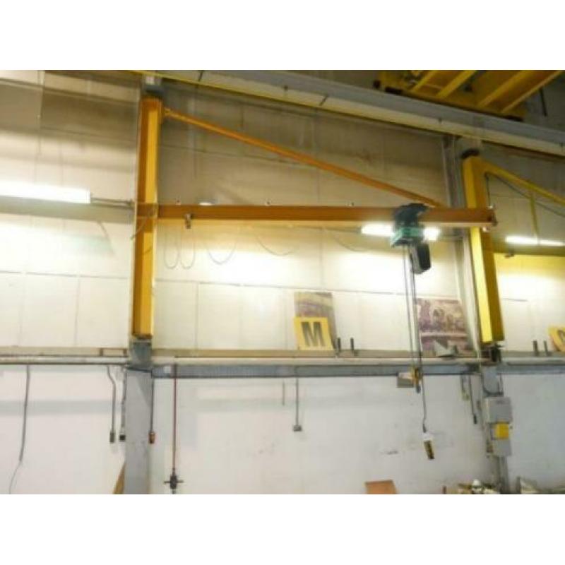 Kraan, zwenkarm L=5 mtr, verm=2500kg - 82534
