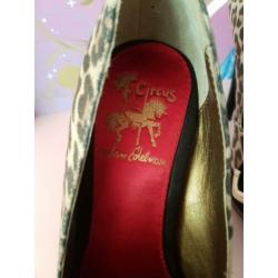 Nieuw Sam Edelman peep toe maat 37