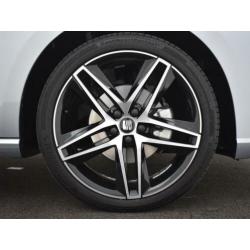 Seat Ibiza 1.0 Tsi 115pk DSG FR Business Intense | Panoramad