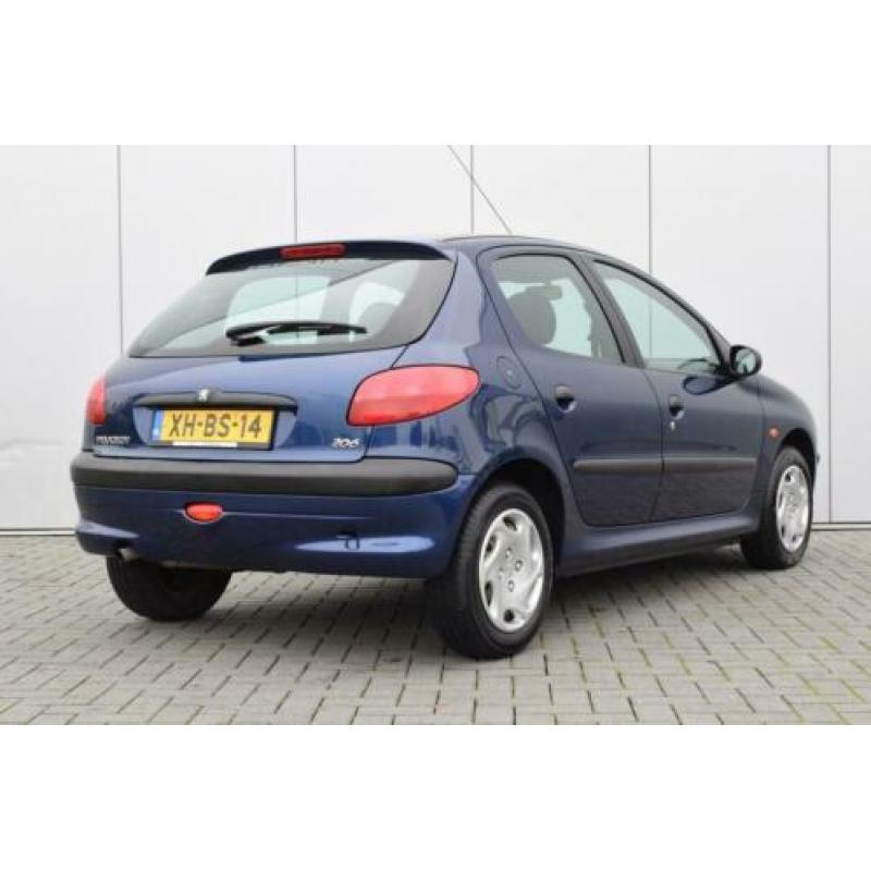 Peugeot 206 1.1 XR 5 deurs Stuurbekrachtiging Elek/pakket 80