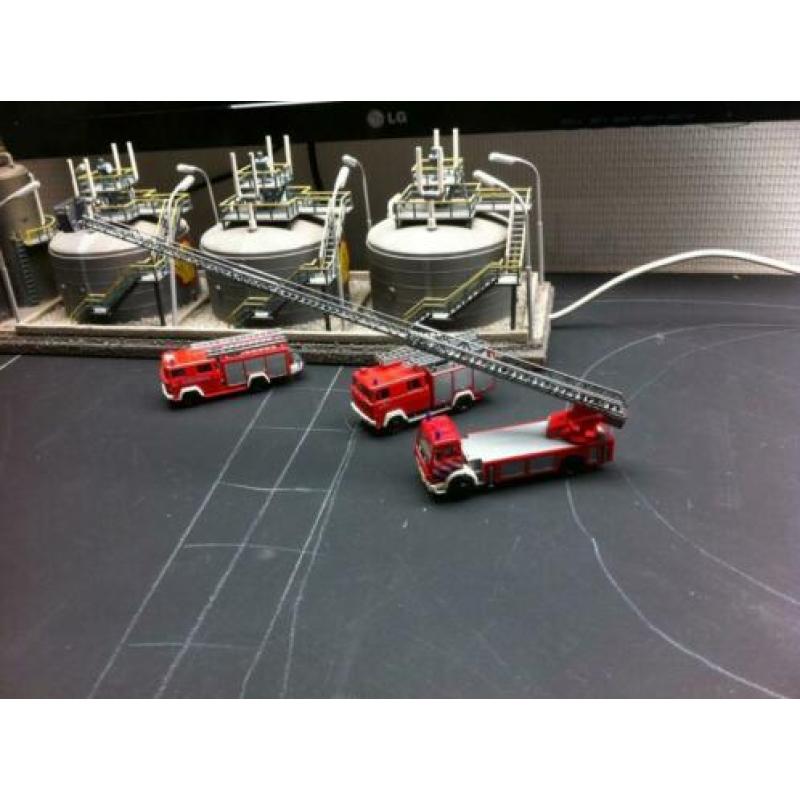 3 Stuks brandweerwagens HO 1:87 mooie scenery wiking