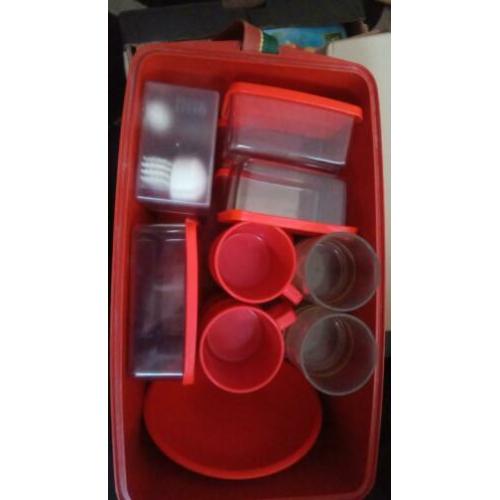 kampeer picknick set van Gio-style oranje. jaren 70