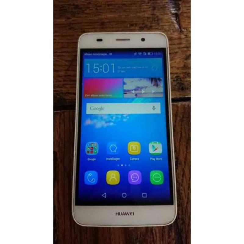 Huawei Y6 dual-sim wit krasvrij