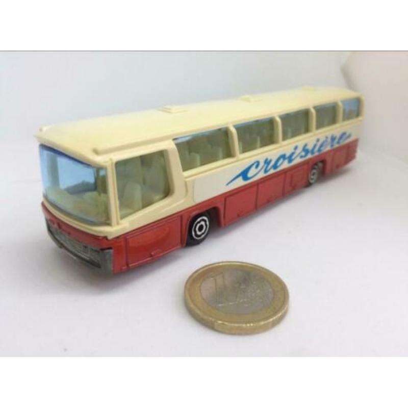 Neoplan Touringcar Croisiere, Majorette