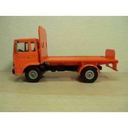 2 stuks DAF 1100 Norev