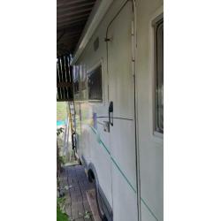 Chausson camper
