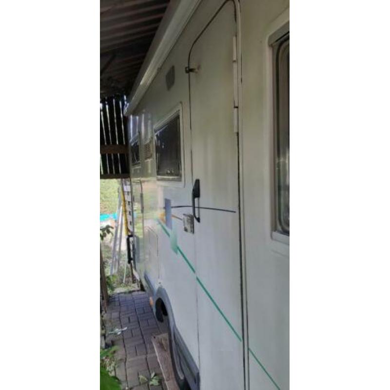 Chausson camper