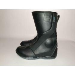 NIEUWE Booster Reivo mt 41 van € 109,95 voor € 79,95