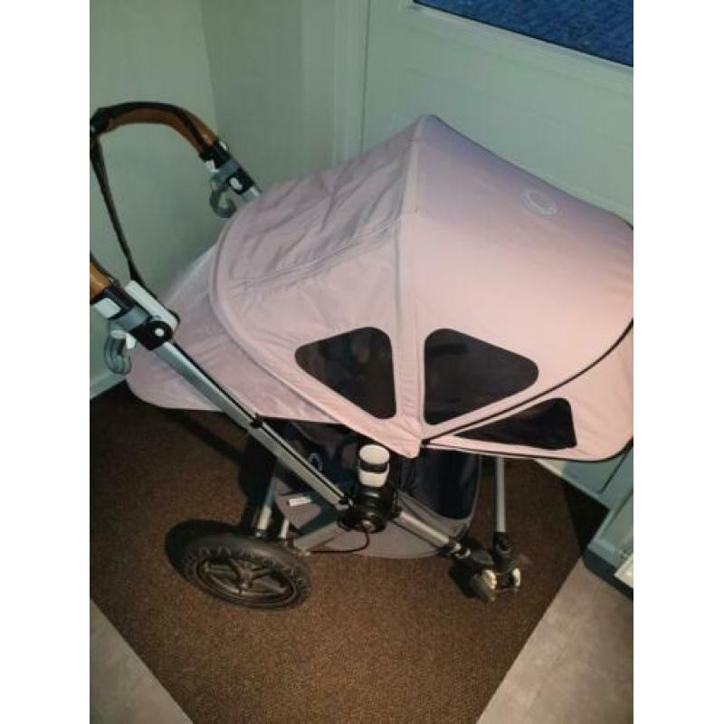 Bugaboo breezy zomerkap roze.