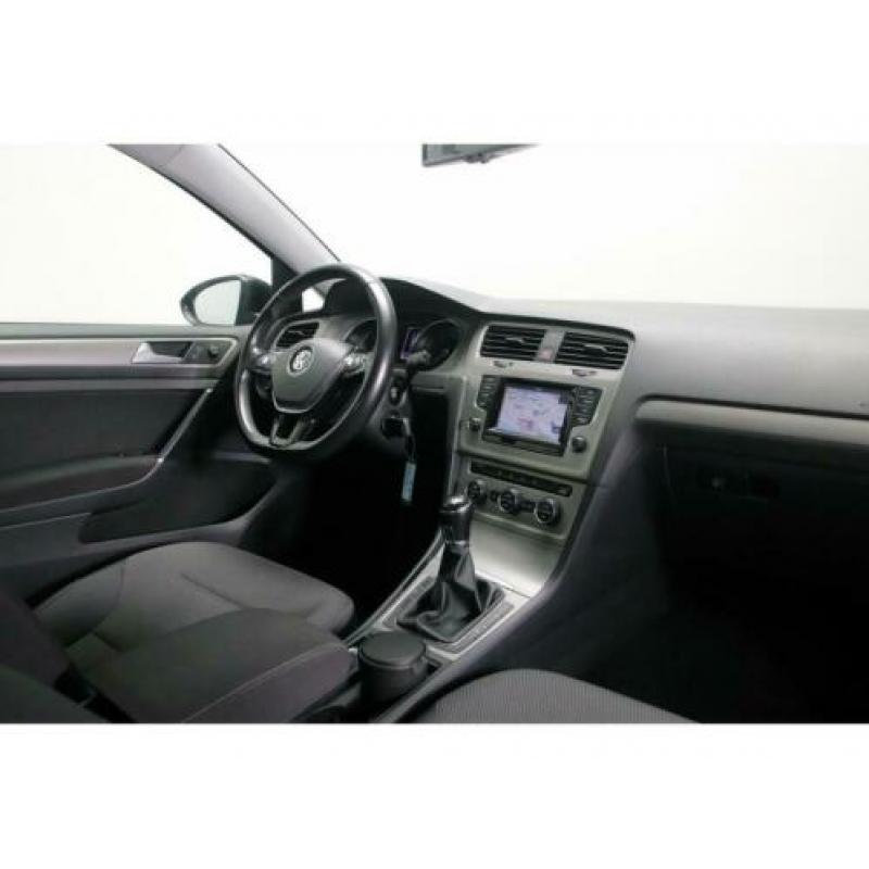 Volkswagen Golf 1.6 TDI Comfortline BlueMotion Navigatie Par