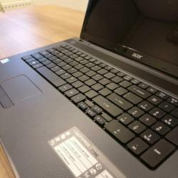 Nette 17.3 Inch Acer Aspire Laptop