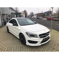 Mercedes-Benz CLA-klasse 180 Ambition AMG NIGHT PAKKET (W028