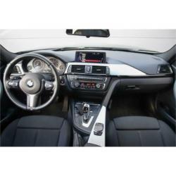 BMW 3 Serie Touring 320d 164pk Sportline Aut. Navi Xenon-Led