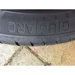 BMW E90 velgen met banden 18 inch , 2x 5,5 mm en 2x 7 mm