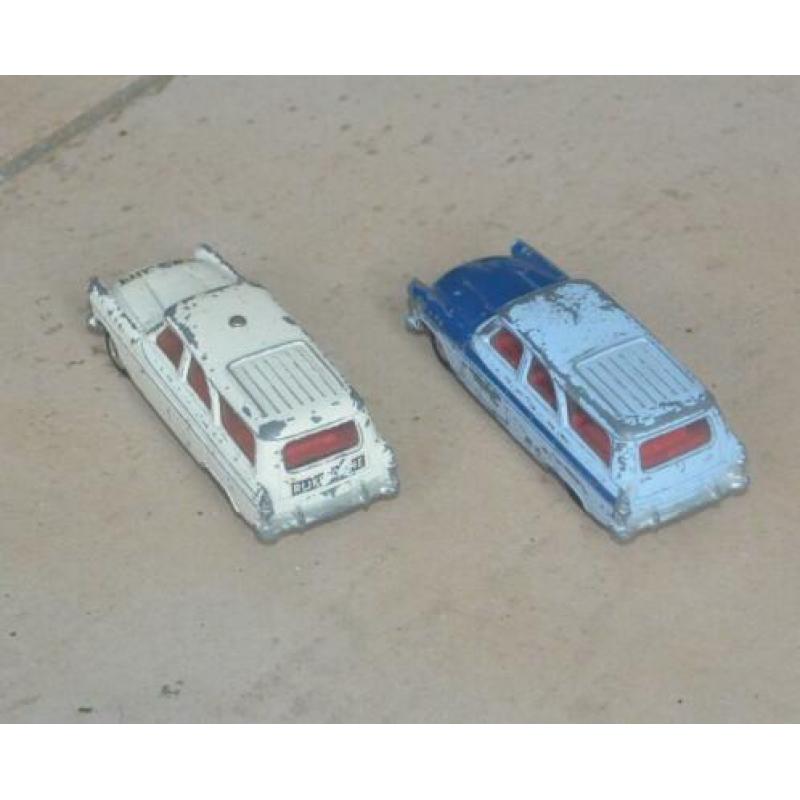 2 x Ford Zephyr van Corgi