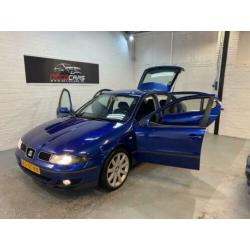 SEAT Leon 1.8-20V Sport NETTE AUTO//RIJDT SCHAKELT GOED//SPO